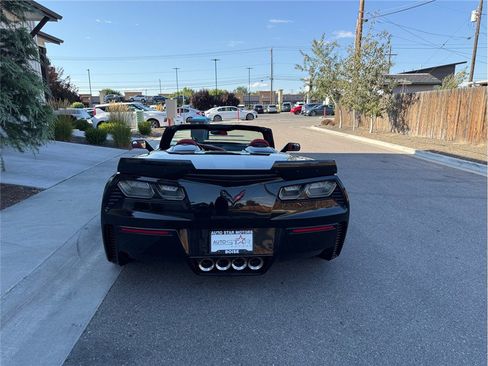 Used 2017 Chevrolet Corvette Z06 image 18