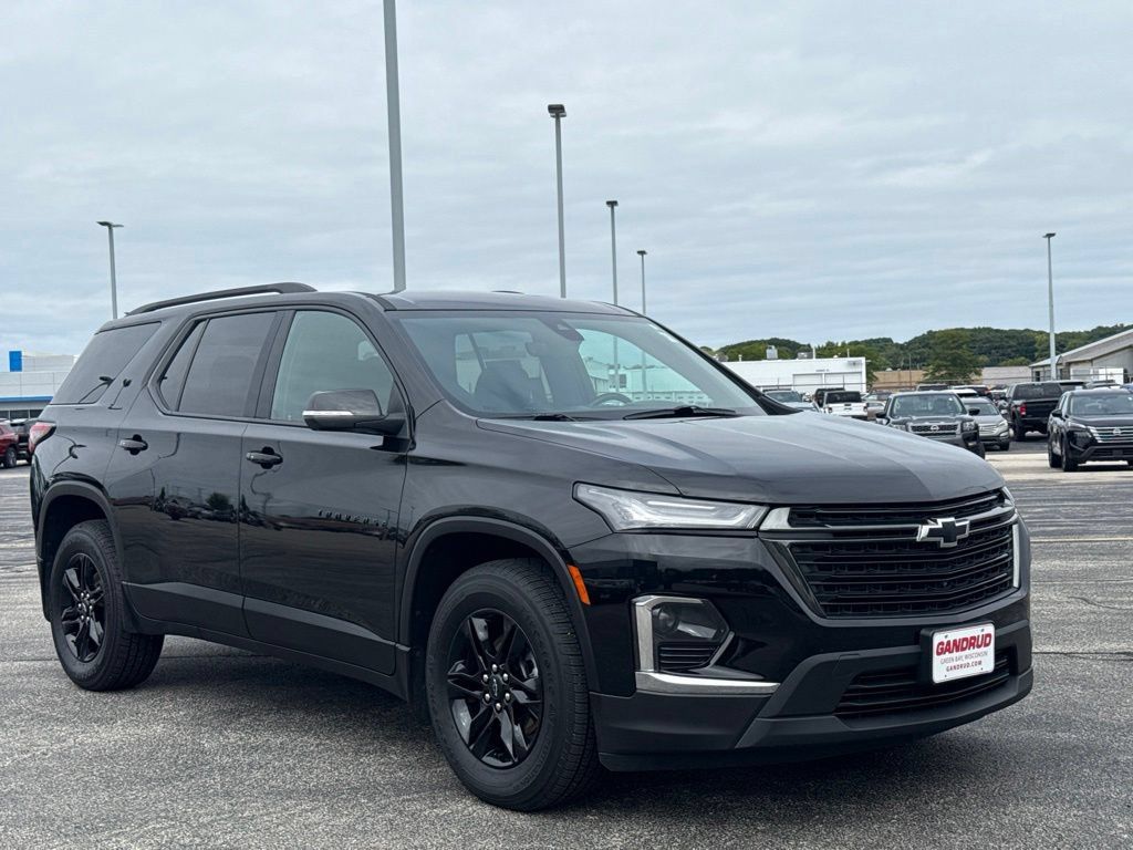 Certified 2022 Chevrolet Traverse LT w/ Midnight/Sport Edition AWD/4WD image 1