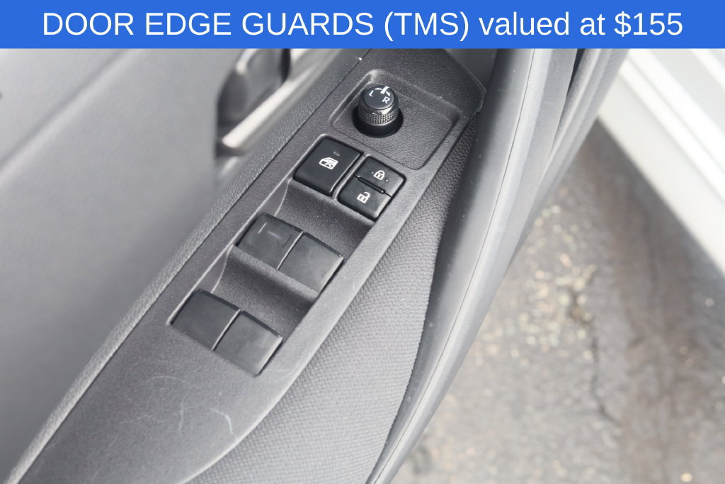 Used 2024 Toyota Corolla LE FWD image 5