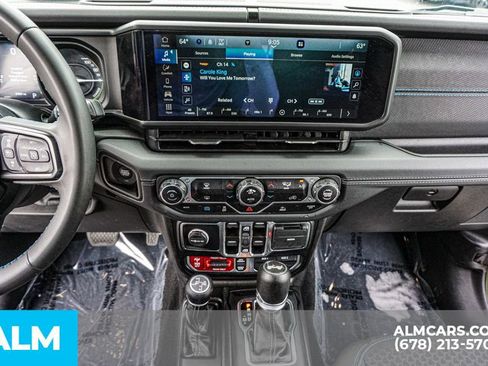 Used 2024 Jeep Wrangler Unlimited Rubicon 4xe AWD/4WD image 42