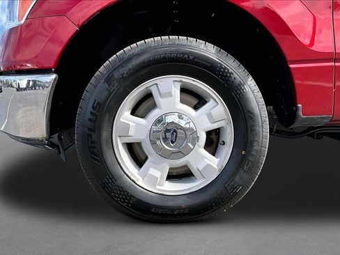 Used 2013 Ford F150 XLT w/ Mid Equipment Group image 7