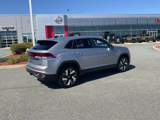 Used 2026 Volkswagen Atlas Cross Sport SE AWD/4WD image 6