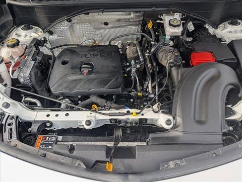 Used 2024 Buick Encore GX Sport Touring image 20