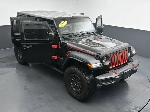 Used 2021 Jeep Wrangler Unlimited Rubicon w/ Xtreme Recon 35" Tire Package image 30