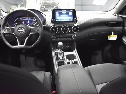 New 2025 Nissan Sentra SV image 13