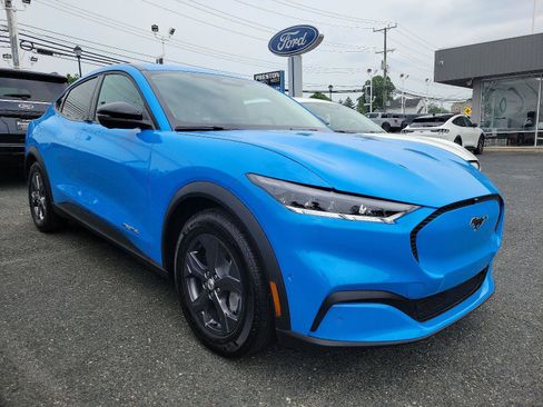 New 2023 Ford Mustang Mach-E Select image 3