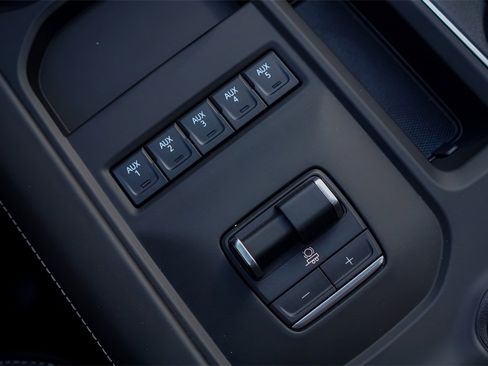 New 2026 GMC Sierra 3500 Denali Ultimate image 14