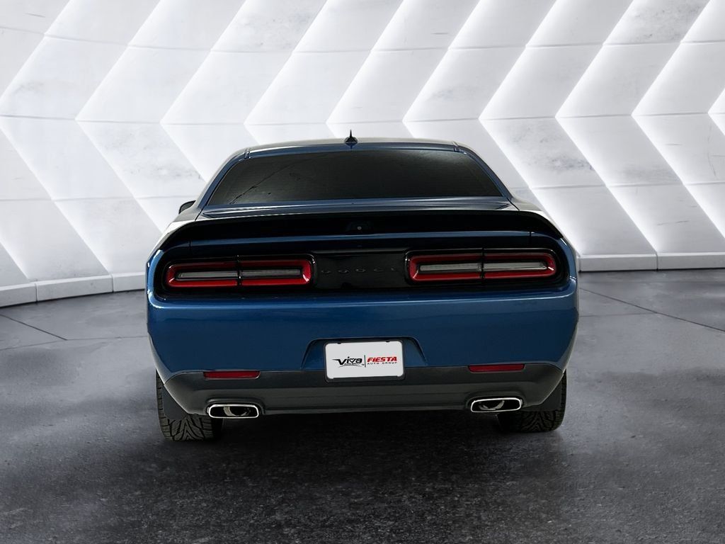 Used 2023 Dodge Challenger SXT w/ Blacktop Package RWD image 5