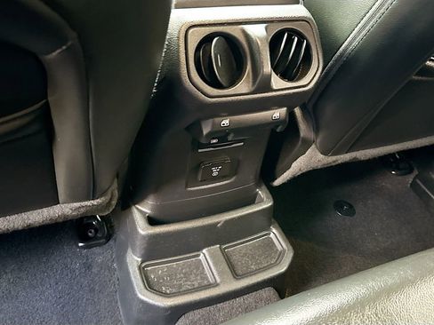 Used 2022 Jeep Wrangler Unlimited Sahara w/ Cold Weather Group image 28