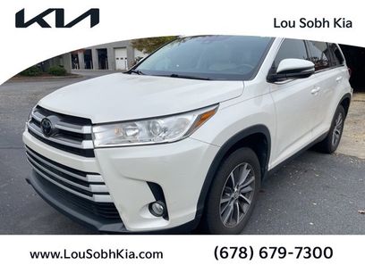 Used 2019 Toyota Highlander XLE