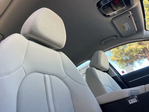 New 2026 Hyundai Sonata SEL FWD image 17