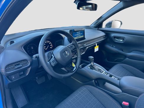 New 2026 Honda HR-V Sport image 7