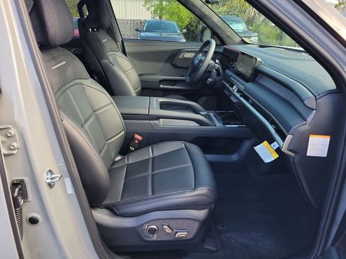 New 2027 Kia Telluride X-Line SX Prestige image 7