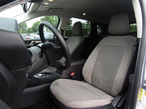 Used 2022 Ford Escape SE w/ Cold Weather Package AWD/4WD image 12