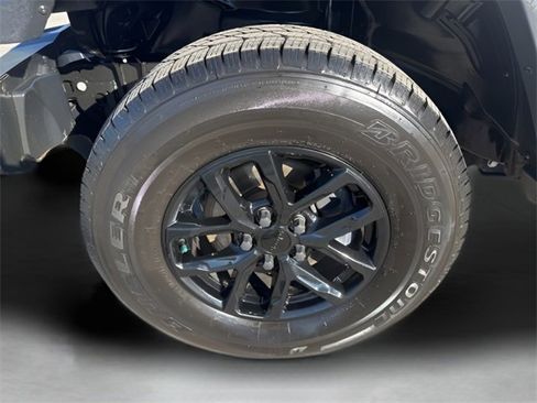 Used 2020 Jeep Gladiator Overland image 28