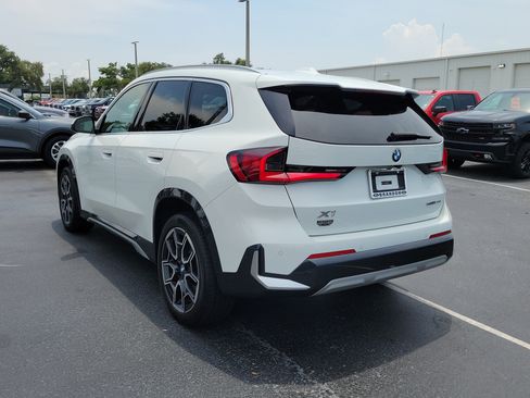 Used 2025 BMW X1 xDrive28i w/ Technology Package AWD/4WD image 7