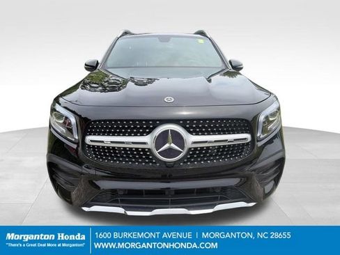 Used 2021 Mercedes-Benz GLB 250 image 2