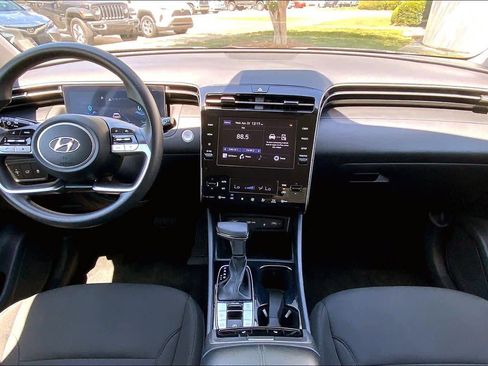 Used 2024 Hyundai Tucson SEL FWD image 14