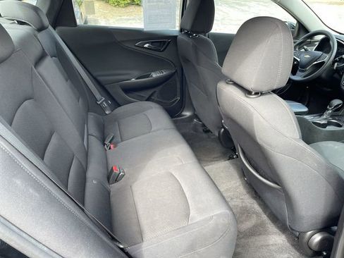Used 2024 Chevrolet Malibu LT FWD image 15