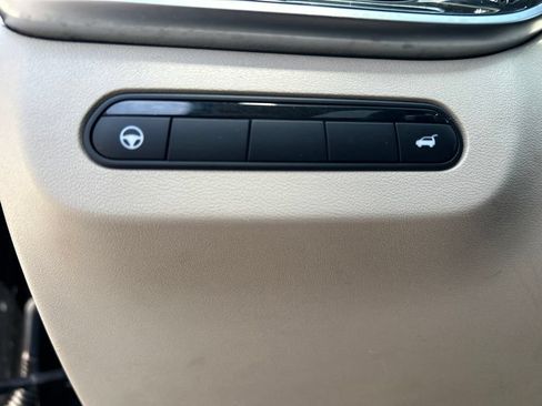Used 2023 INFINITI QX60 Luxe w/ Cargo Package AWD/4WD image 18