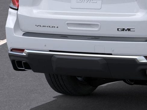 New 2026 GMC Yukon XL Denali w/ Sun & Power Step Package RWD image 15