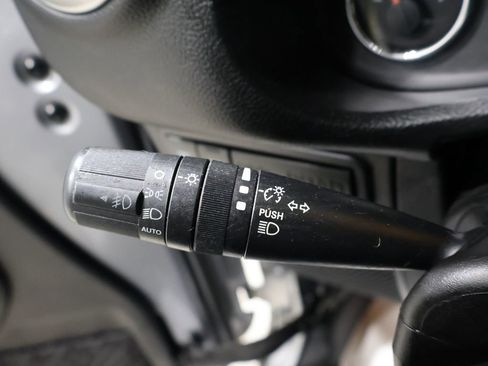 Used 2014 Jeep Wrangler Unlimited Rubicon w/ Connectivity Group image 34