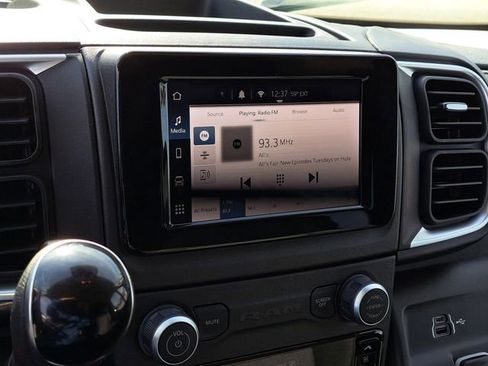 New 2026 RAM ProMaster 2500 w/ Quick Order Package 22G SLT image 11