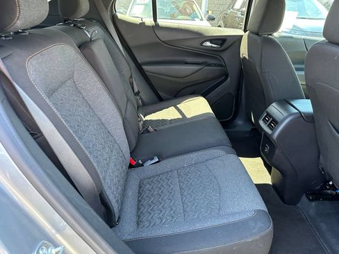 Used 2024 Chevrolet Equinox LT FWD image 17