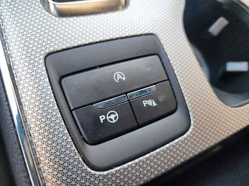 Used 2021 Ford Edge ST w/ Equipment Group 401A AWD/4WD image 28
