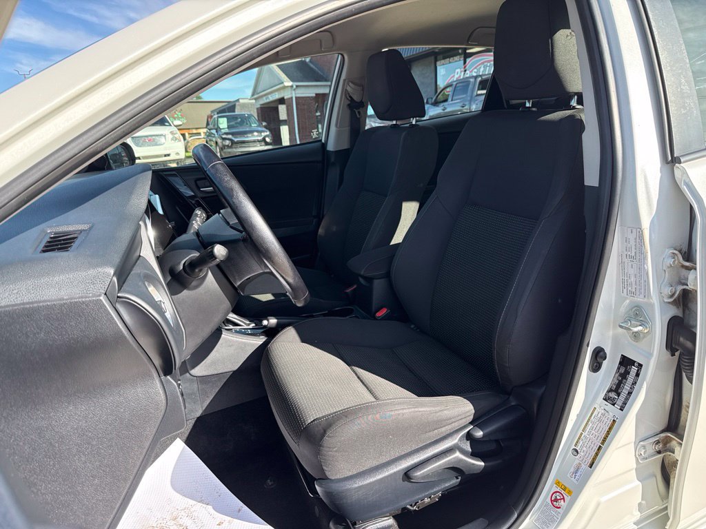 Used 2016 Scion iM FWD image 2