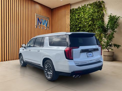 Used 2024 GMC Yukon XL Denali Ultimate AWD/4WD image 69