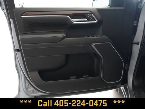 Used 2025 GMC Sierra 1500 SLT AWD/4WD image 21
