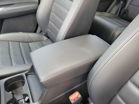 Used 2024 Honda CR-V EX-L image 12