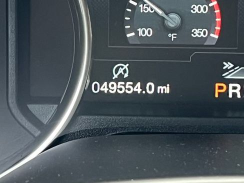 Used 2019 Ford F150 Raptor w/ Equipment Group 802A Luxury AWD/4WD image 5
