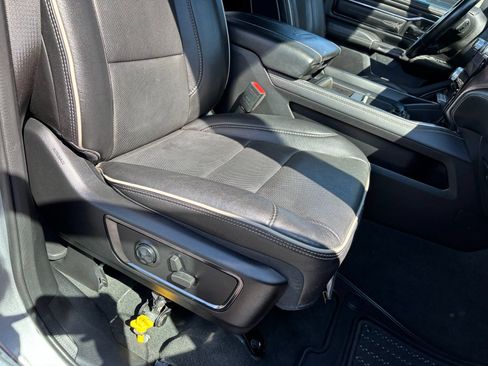 Used 2022 RAM 1500 Limited AWD/4WD image 24