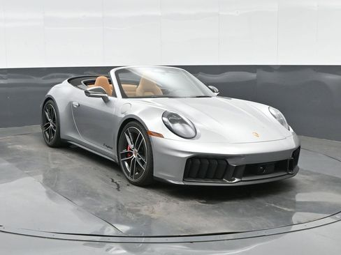 New 2026 Porsche 911 Carrera 4 GTS image 11