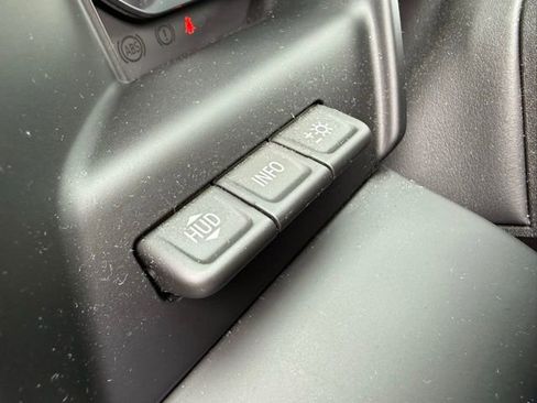 Used 2024 GMC Sierra 1500 Denali w/ Technology Package image 32