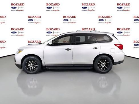 Used 2020 Nissan Pathfinder SV AWD/4WD image 5
