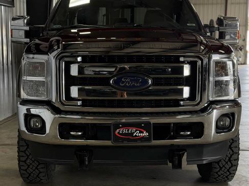 Used 2015 Ford F250 Lariat w/ Lariat Ultimate Package AWD/4WD image 3