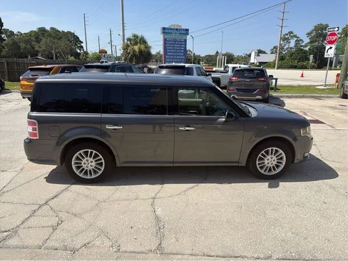Used 2018 Ford Flex SEL w/ Equipment Group 202A FWD image 2