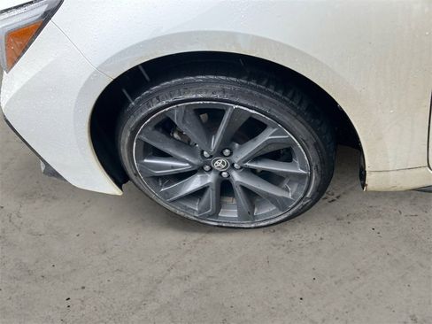 Used 2024 Toyota Corolla SE image 13