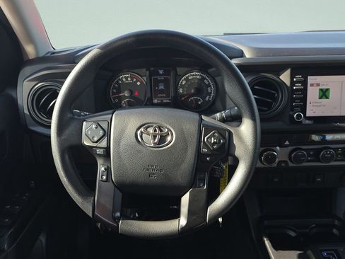 Used 2023 Toyota Tacoma SR AWD/4WD image 12
