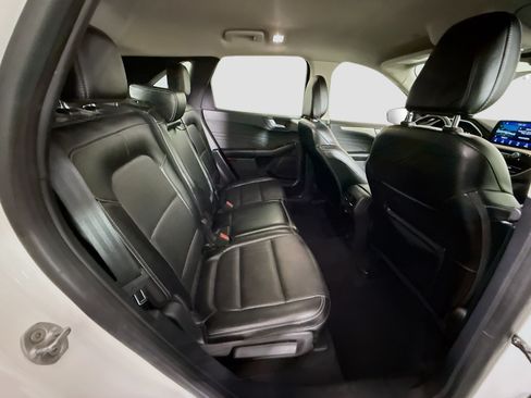 Used 2022 Ford Escape SEL FWD image 27