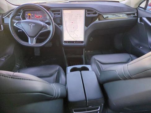 Used 2015 Tesla Model S 70 image 18