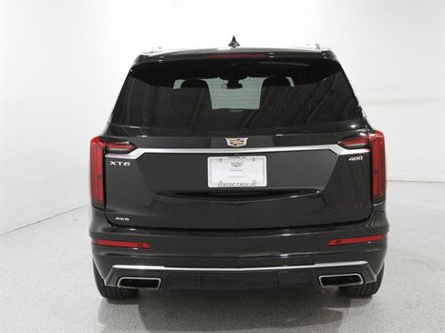 Certified 2022 Cadillac XT6 Premium Luxury image 22