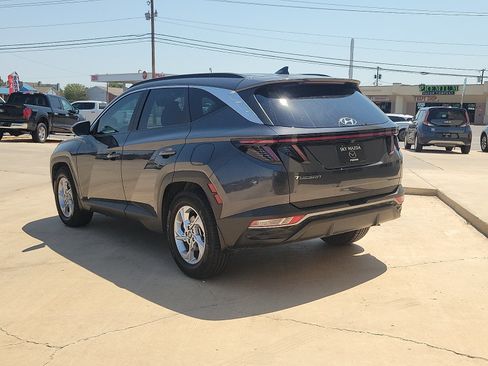 Used 2022 Hyundai Tucson SEL w/ Cargo Package FWD image 5