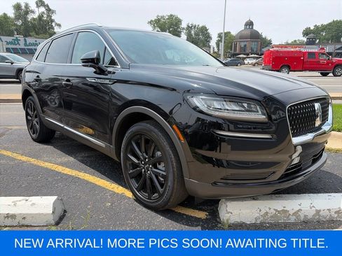 Used 2024 Lincoln Nautilus Reserve w/ Equipment Group 202A AWD/4WD image 6