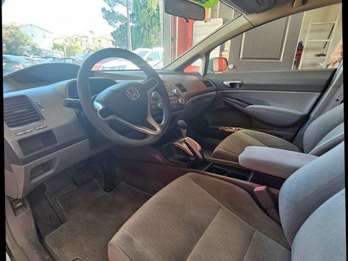 Used 2010 Honda Civic LX image 11