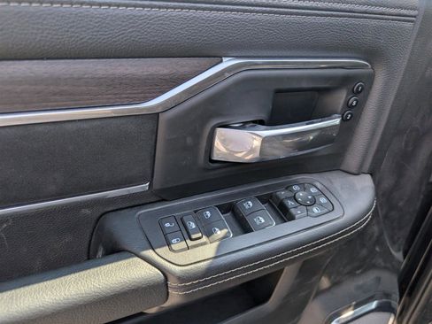 New 2025 RAM 2500 Laramie image 15