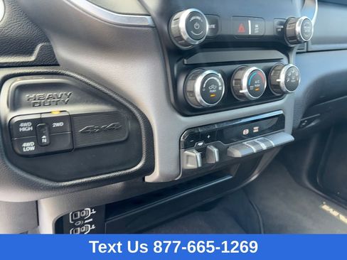 Used 2024 RAM 2500 Big Horn AWD/4WD image 16